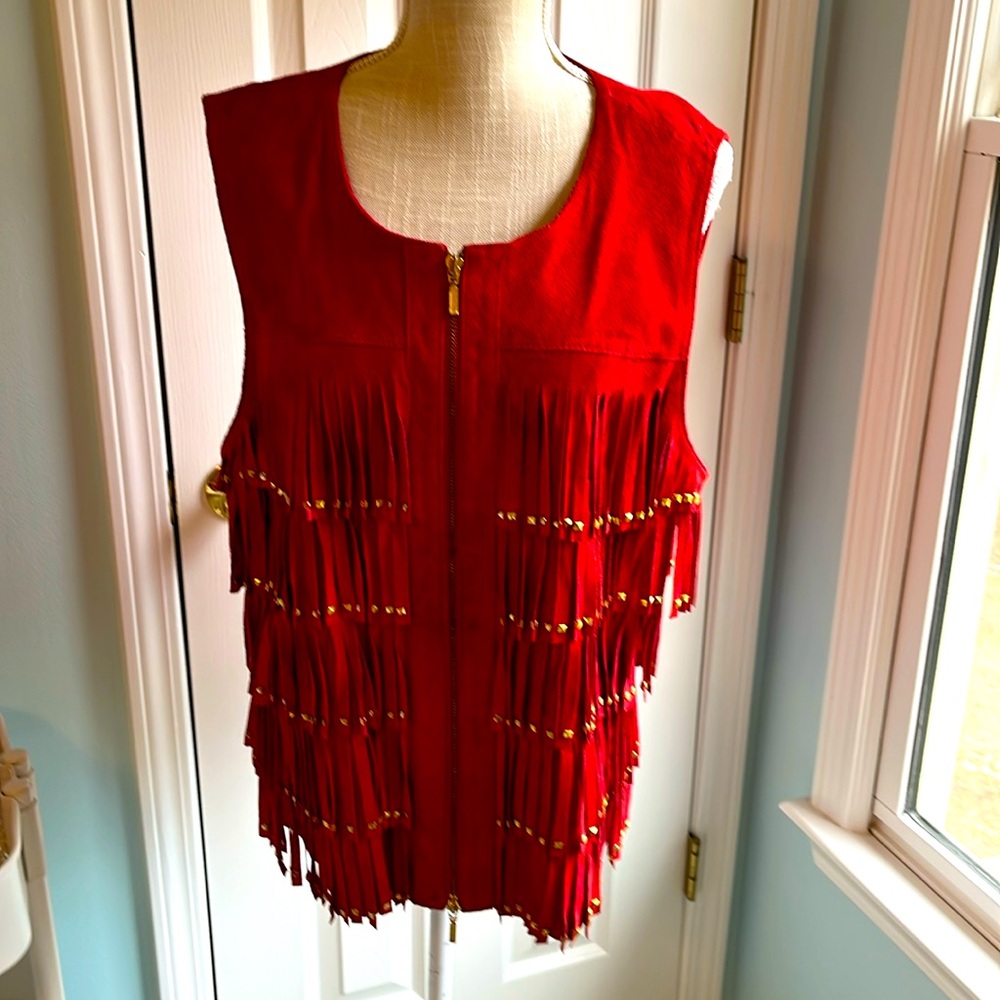 Vintage Berek brand Fringe Front Red Suede Leather Zip Vest  Women’s Large.